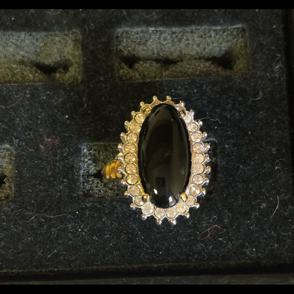 Statement ring - Picture 3 of 6